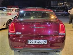 كرايسلر 300